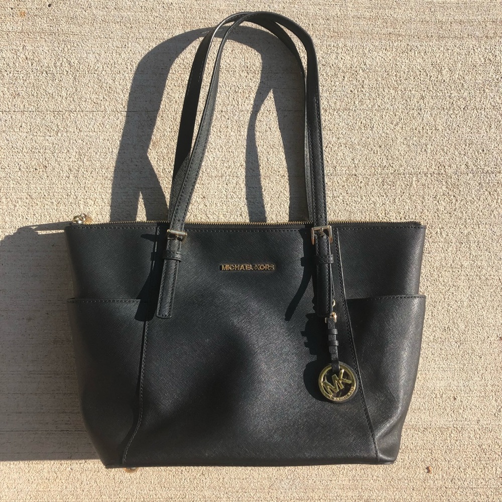 Michael Kors Black Zipper Bag